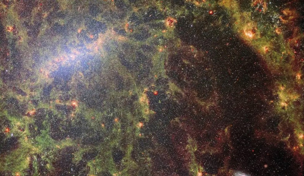 Chiêm ngưỡng hàng triệu ngôi sao ở thiên hà cách Trái Đất 17 triệu năm ánh sáng - Ảnh 1.