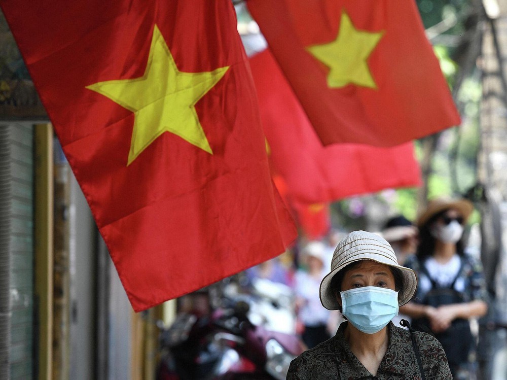 Tổ chức tín nhiệm quốc tế xếp kinh tế Việt Nam ở mức ‘tích cực’ - Ảnh 1.
