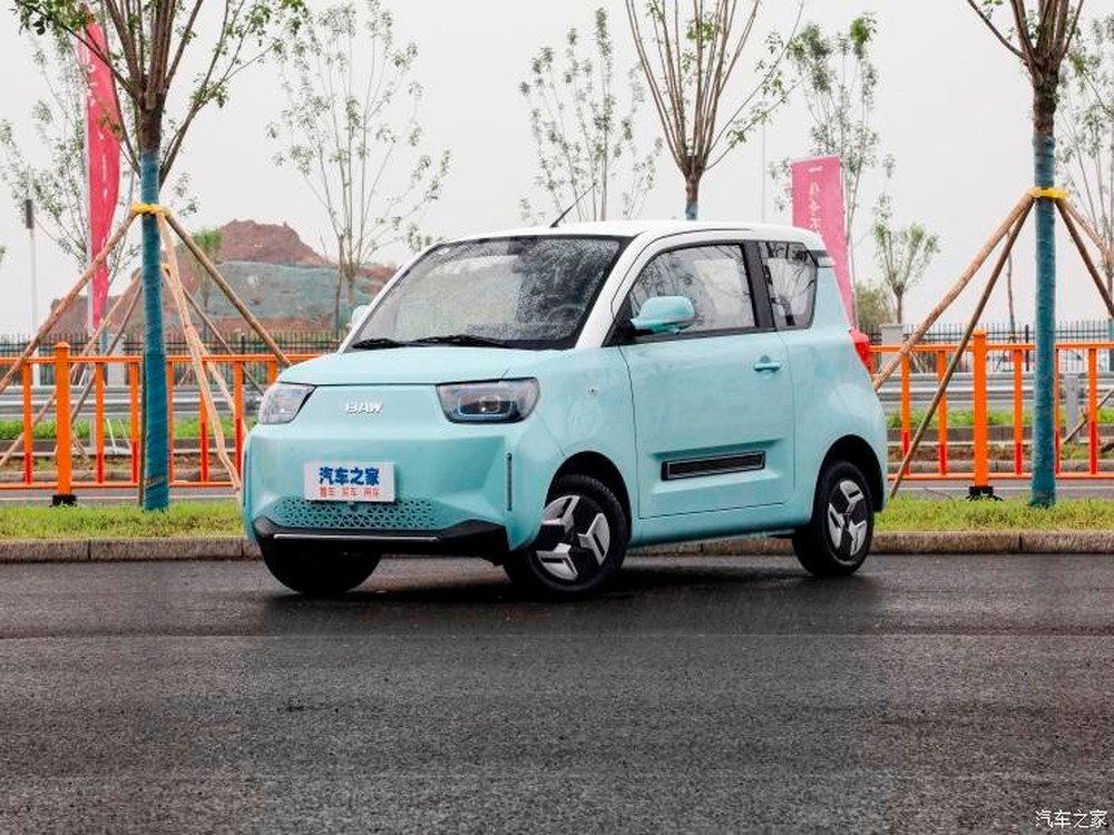 Thay vì bỏ 100 triệu mua Honda SH, bạn có thể lựa chọn mẫu ô tô hạt tiêu này vừa sang xịn lại vừa có điều hoà mát rượi - Ảnh 2.