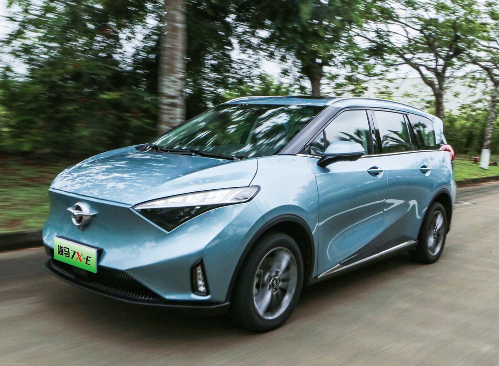 Haima hé lộ thông tin 3 mẫu xe sắp bán tại Việt Nam, đấu Innova và CX-5 bằng option miên man - Ảnh 10.