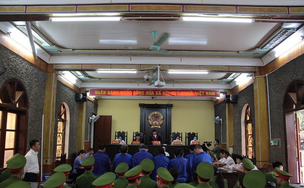 Tuyên án tử hình 10 bị cáo trong vụ mua bán ma túy đưa vào Bệnh viện tâm thần Trung ương 1