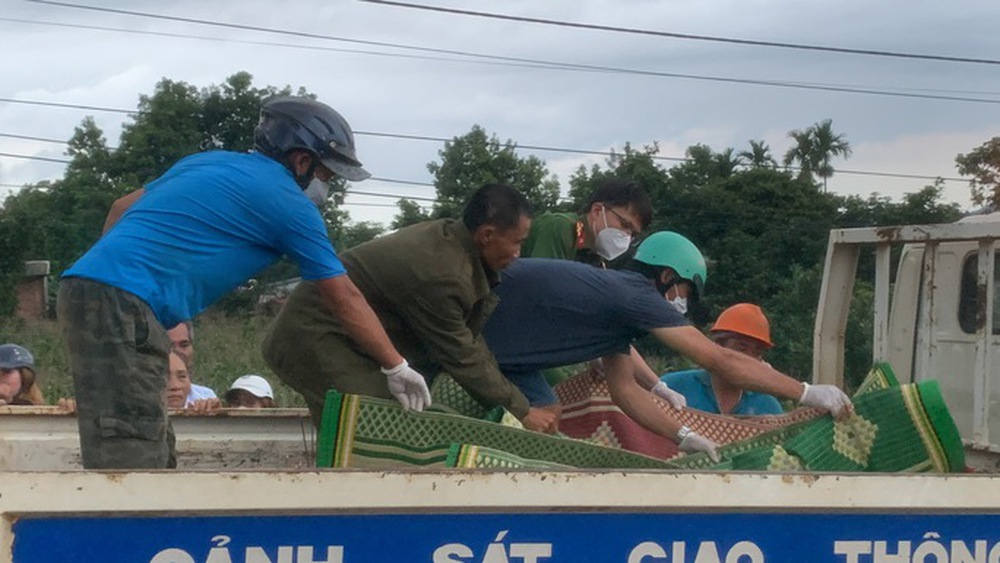 Gia Lai: Thông tin mới vụ xe tải tông chết 3 người trong gia đình