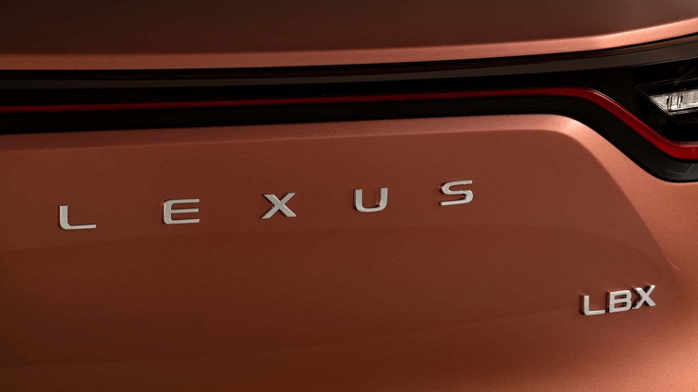 Ra mắt Lexus LBX - SUV nhỏ nhất của Lexus, bản hạng sang của Toyota Yaris Cross quen thuộc với người Việt - Ảnh 15.