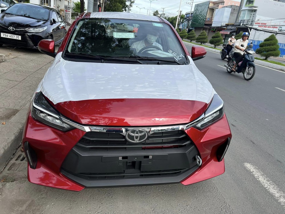 Toyota Wigo 2023 ồ ạt về đại lý sát giờ ra mắt Việt Nam, chỉ còn chờ giá tốt để đấu i10 và Morning - Ảnh 8.