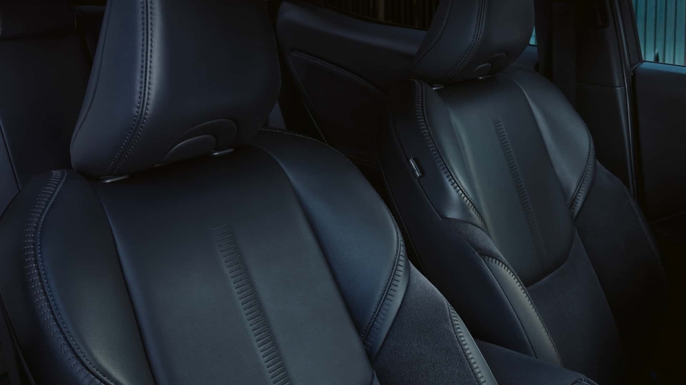 Ra mắt Lexus LBX - SUV nhỏ nhất của Lexus, bản hạng sang của Toyota Yaris Cross quen thuộc với người Việt - Ảnh 25. Ra mắt Lexus LBX - SUV nhỏ nhất của Lexus, bản hạng sang của Toyota Yaris Cross quen thuộc với người Việt - Ảnh 25.