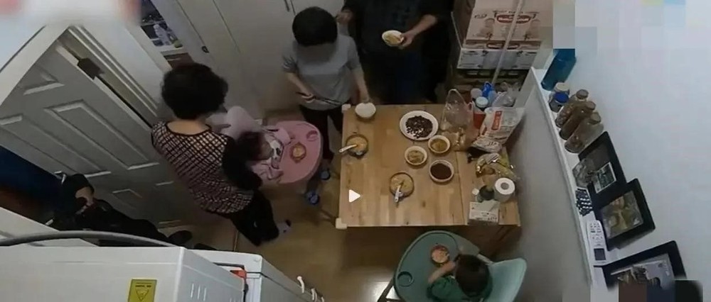 Bỏ khoảng 16 tỷ đồng, cặp vợ chồng trẻ mua căn nhà chỉ đủ diện tích vừa đứng vừa ăn: Cắn răng chịu khổ vì một nguyên do ai cũng đồng cảm - Ảnh 5.