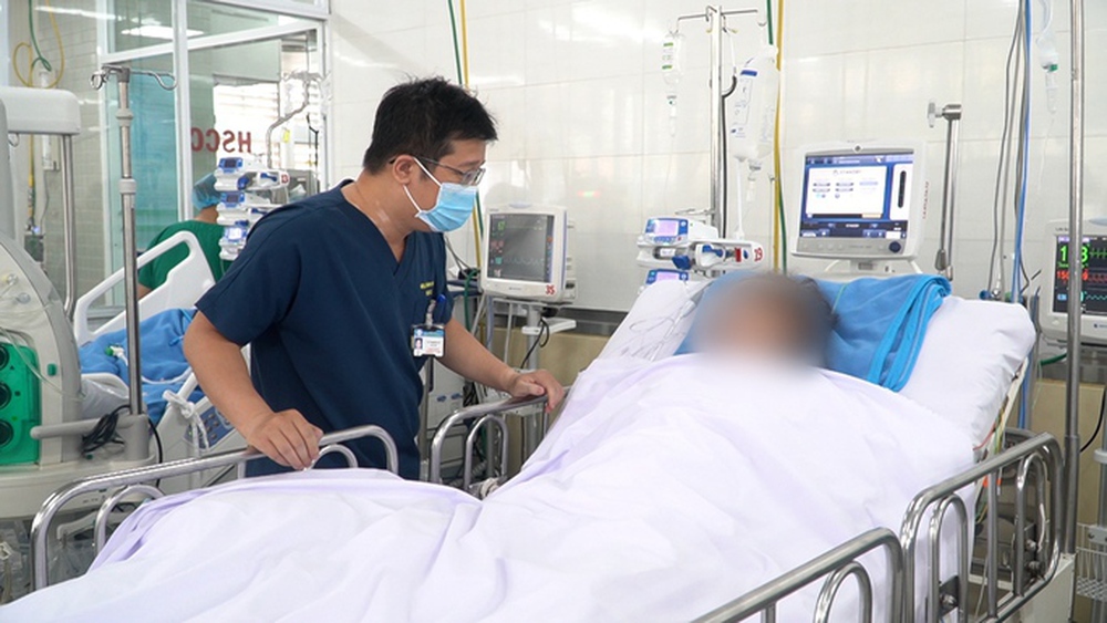 Thanh tra Sở Y tế TP HCM thông tin về trường hợp nguy kịch sau khi hút mỡ bụng - Ảnh 1.
