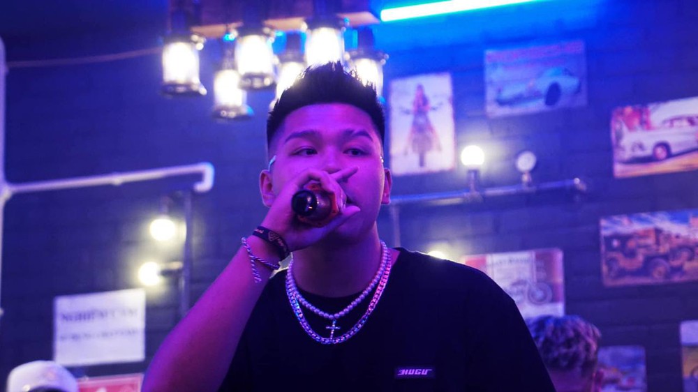 Rapper từng làm bảo vệ, sống ở tầng hầm 5 tháng để kiếm tiền trang trải