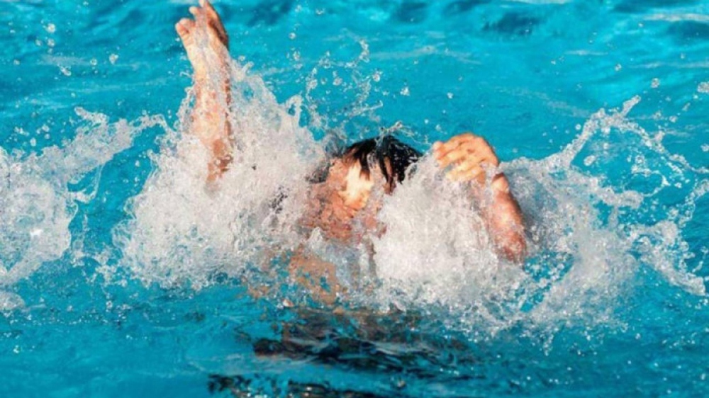 Nữ du khách bị đuối nước, tử vong tại bể bơi khách sạn ở Quảng Ninh - Ảnh 1.