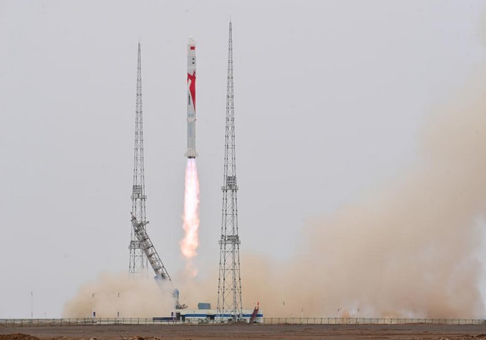 Trung Quốc vượt Mỹ trở thành nước đầu tiên phóng thành công rocket methane lỏng - Ảnh 1.