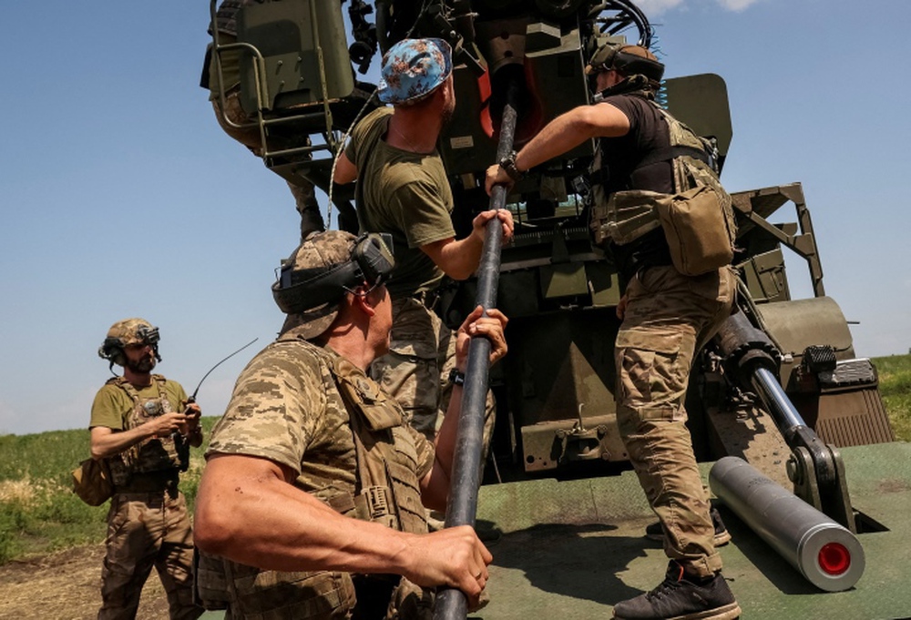Ukraine nói quân Nga mắc kẹt ở Đông Bakhmut  - Ảnh 1.