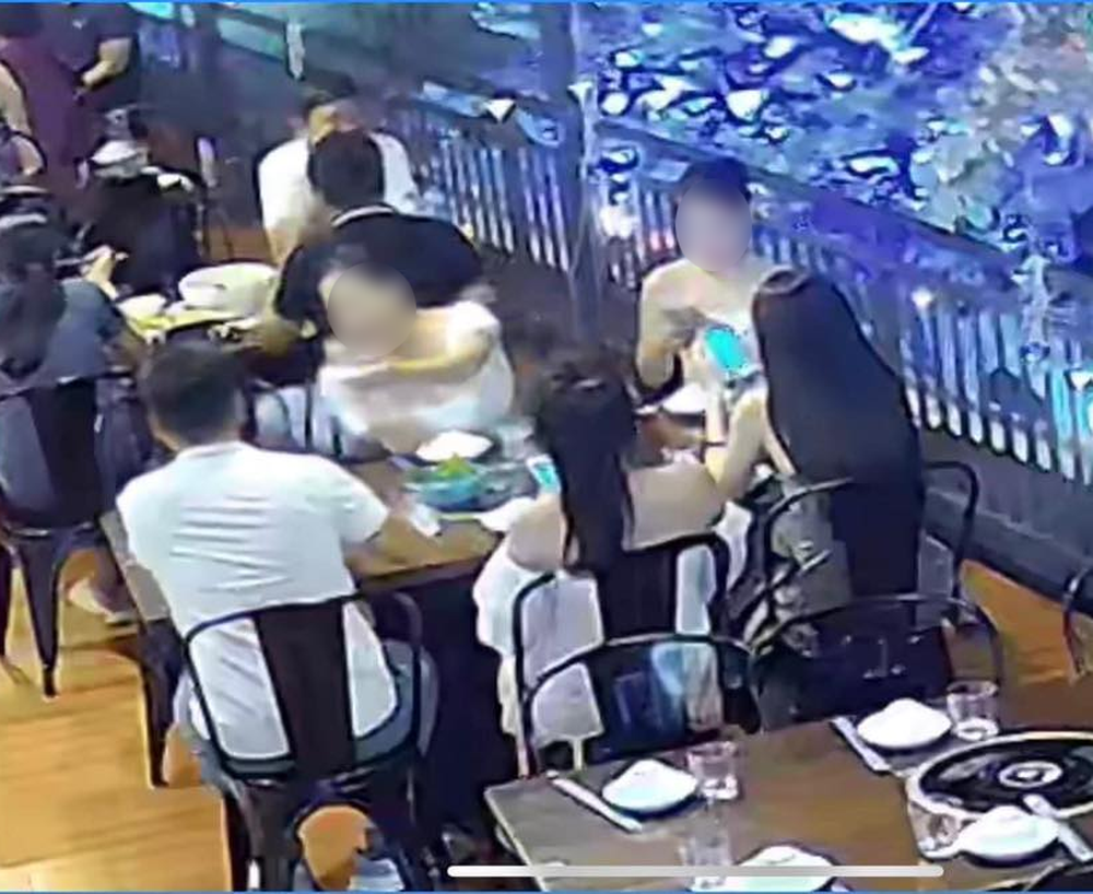 Vụ nhóm khách đi ô tô, ăn tôm hùm ‘quên’ trả tiền: Chủ nhà hàng lên tiếng