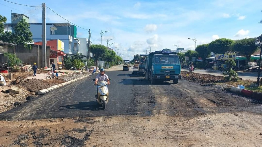 Diện mạo đường vào trung tâm thành phố Bạc Liêu sau khi gỡ công trình án ngữ gần 20 năm - Ảnh 6.