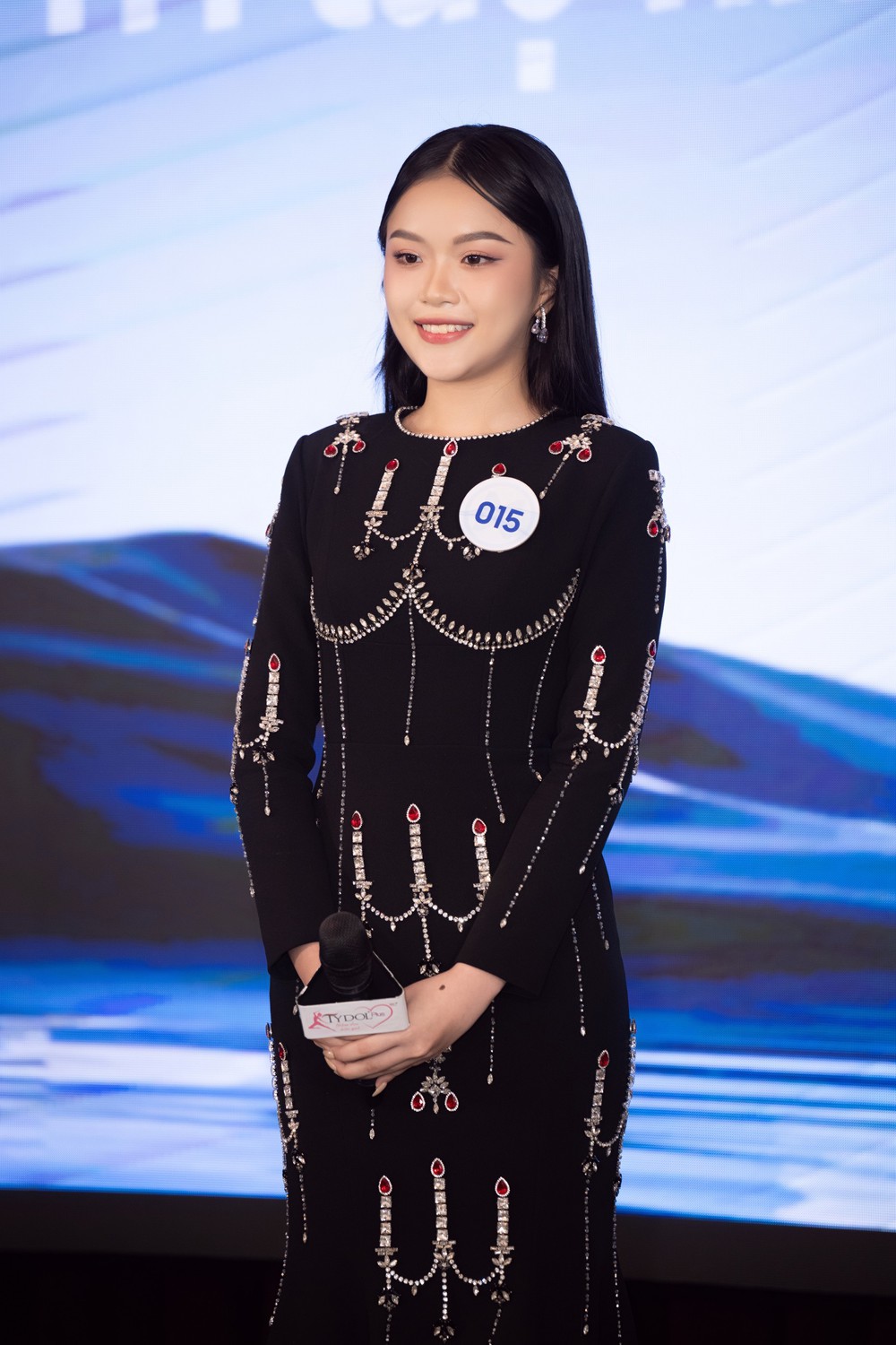 Nữ chính Người ấy là ai vào thẳng chung kết Hoa hậu Thế giới Việt Nam - Ảnh 10.