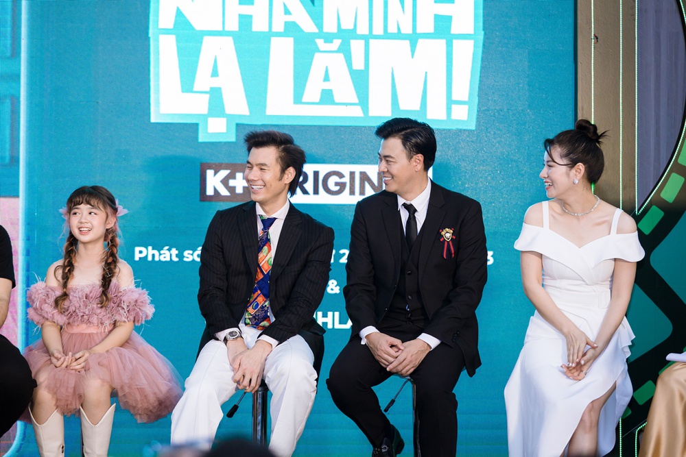 Diễn viên Lưu Huyền Trang nói về cảnh nóng với Tuấn Tú: Tôi rất ngượng và xấu hổ - Ảnh 2.