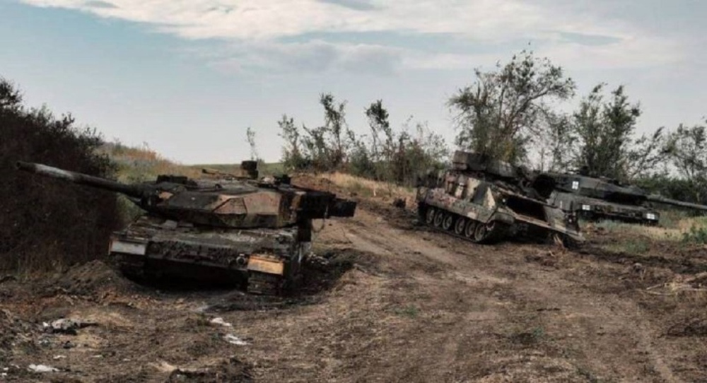 Nhà báo Mỹ nói truyền thông phương Tây ngừng viết về cuộc phản công của Ukraine - Ảnh 2.