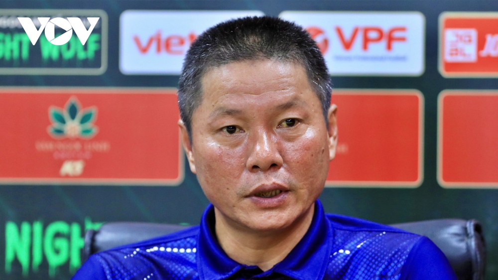 HLV Chu Đình Nghiêm nêu lí do khiến Hải Phòng FC thất thủ trước Viettel FC - Ảnh 1.