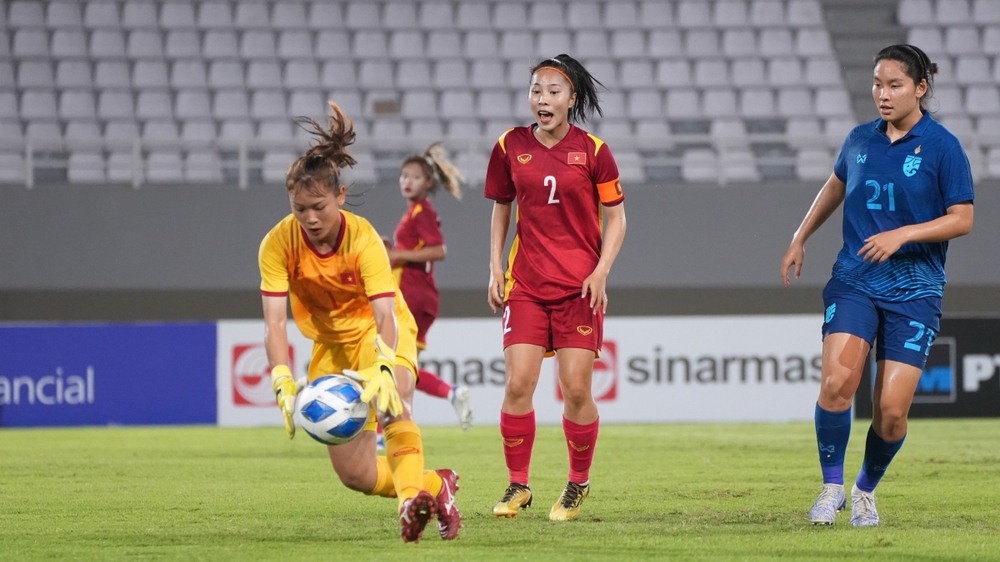 Tiền đạo U19 nữ Việt Nam giành danh hiệu Vua phá lưới giải Đông Nam Á - Ảnh 2.