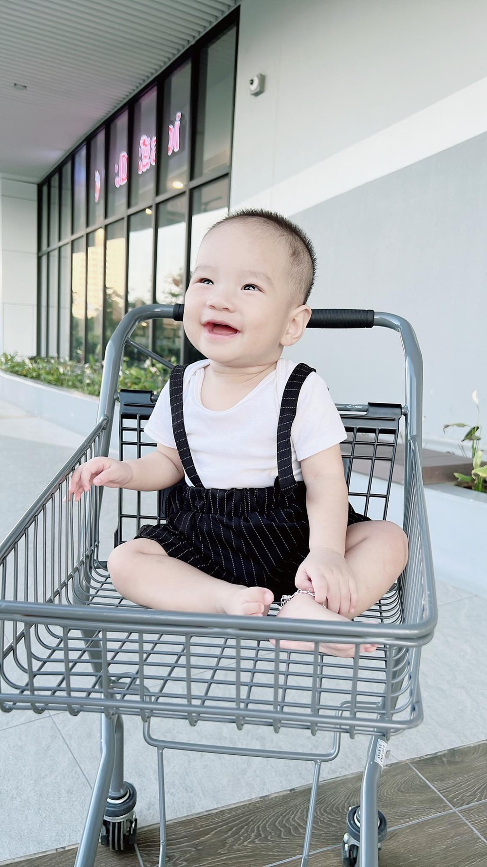 Tâm sự của những bà mẹ có con lười ăn: Dẫu biết “khỏe mạnh là được” nhưng đôi khi vẫn tủi thân vì con bị chê “còi dí”