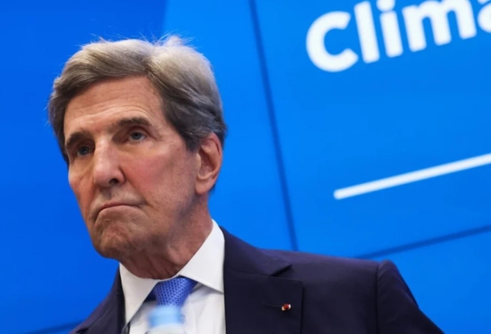 Ông John Kerry tới Bắc Kinh tái khởi động đàm phán về khí hậu, căng thẳng Mỹ-Trung có hạ nhiệt? - Ảnh 1.