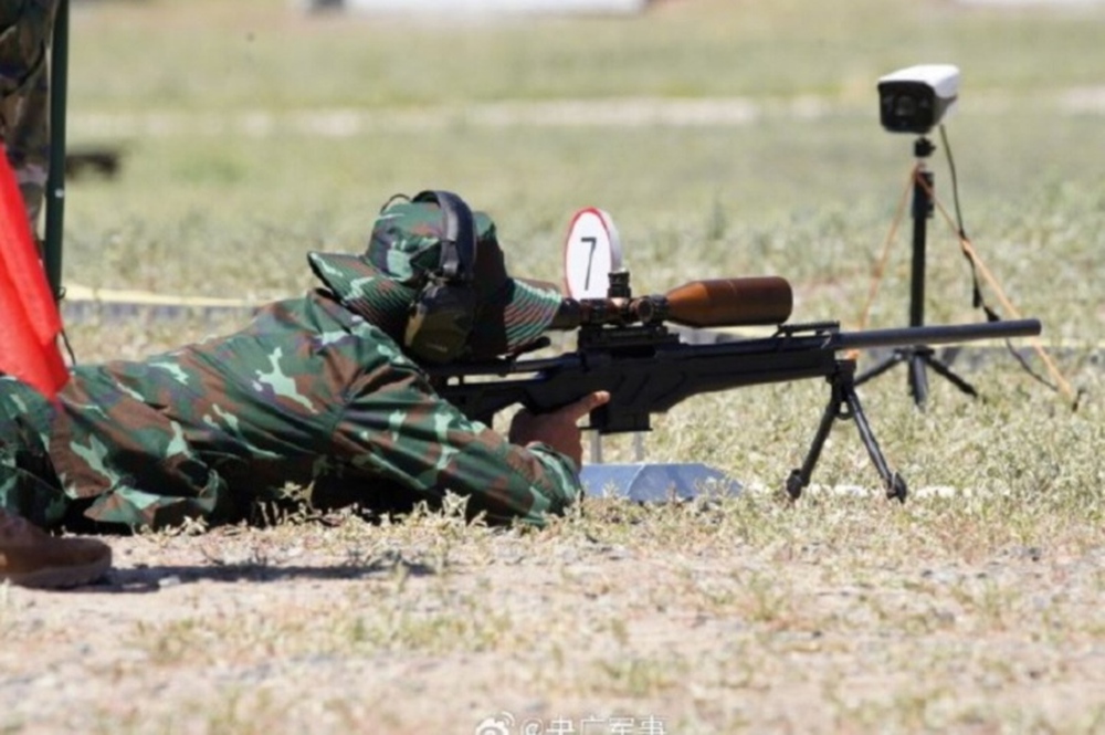 Hình ảnh xạ thủ Việt Nam giành giải ba trong cuộc thi bắn tỉa ở Trung Quốc - Ảnh 5.