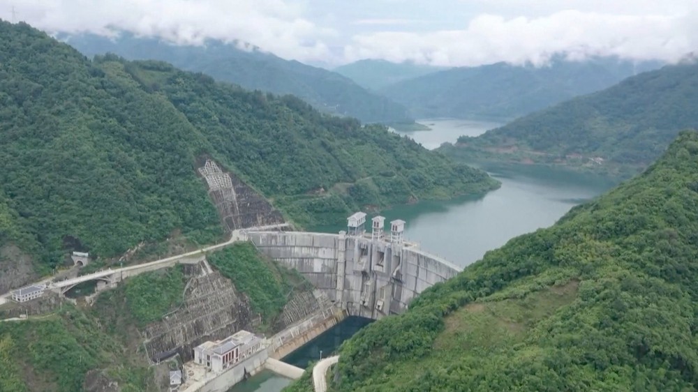 Trung Quốc chính thức vận hành thử nghiệm siêu dự án ‘dẫn nước khổng lồ’: Tổng diện tích 14.000 mét vuông, đào hầm xuyên núi dài 98 km, chi phí khủng lên tới 170 nghìn tỷ đồng - Ảnh 3.