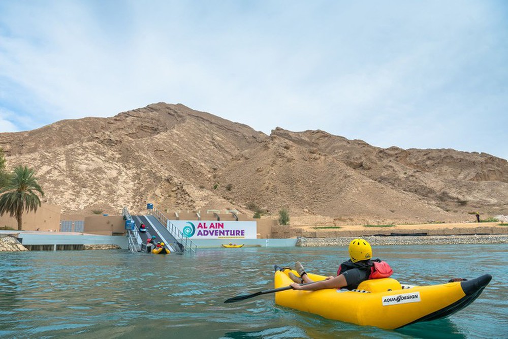 Chùm ảnh sông nhân tạo trị giá 50 triệu USD giữa sa mạc - Ảnh 9.