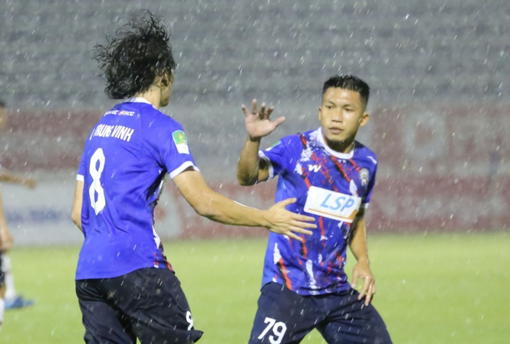 Cựu tuyển thủ U23 Việt Nam tố CLB nợ tiền lót tay - Ảnh 1.