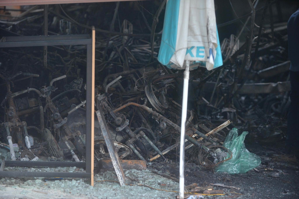 Vụ cháy khiến 3 người trong gia đình tử vong: 2 con sinh đôi vắng nhà nên thoát nạn - Ảnh 4.