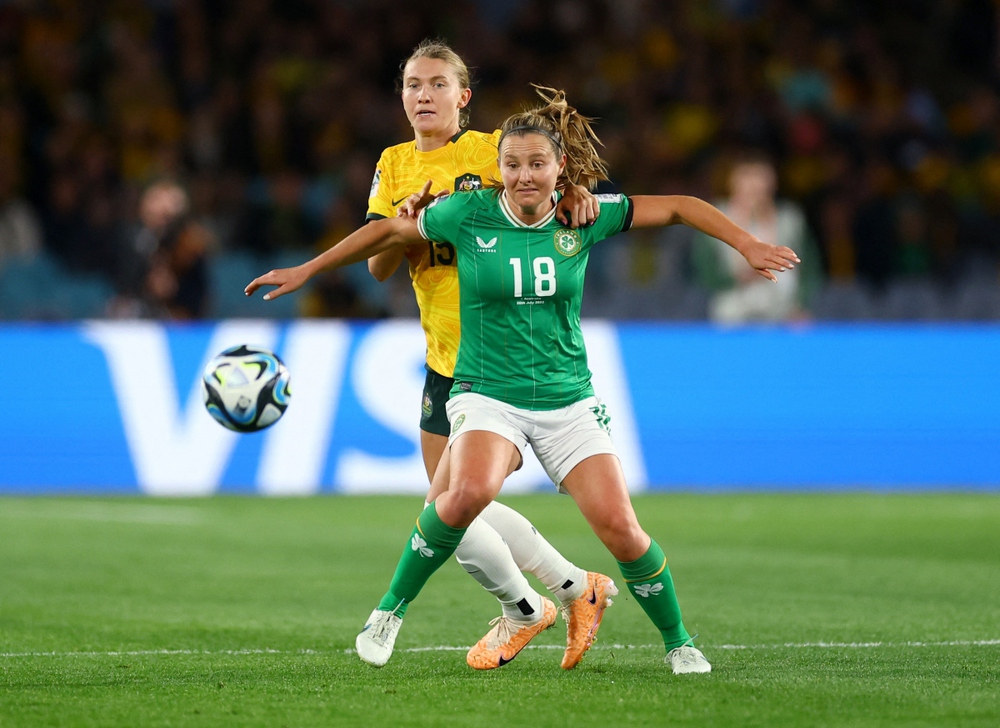 Trực tiếp ĐT nữ Australia 0-0 ĐT nữ CH Ireland: Chủ nhà lấn lướt - Ảnh 1.