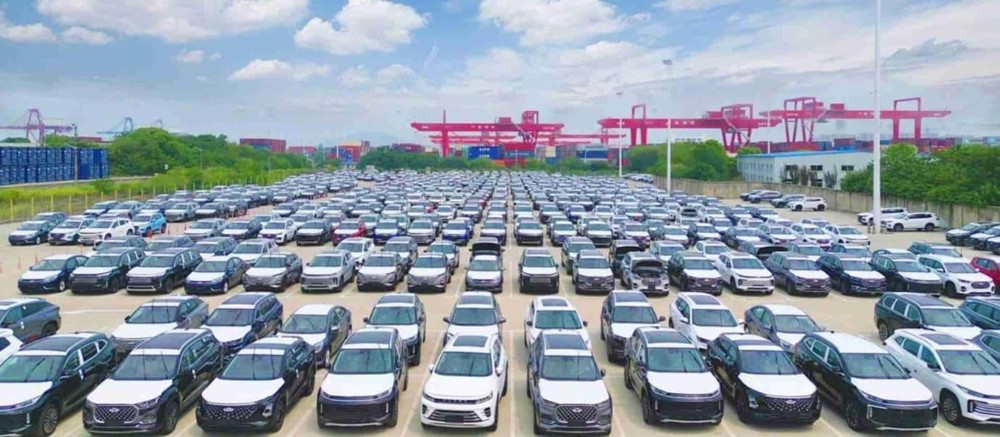 Xuất khẩu hơn 2 triệu xe chỉ trong 6 tháng đầu năm: ô tô Trung Quốc đang tràn ra thế giới - xe điện là ngôi sao sáng không ai đấu lại - Ảnh 1.