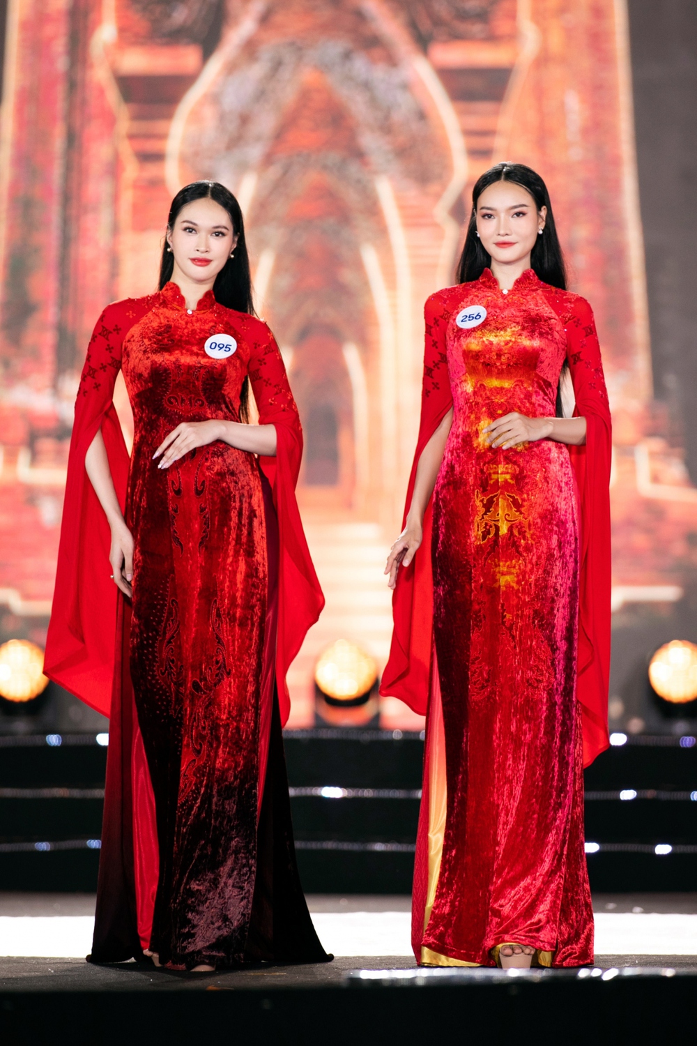 Người đẹp Huỳnh Trần Ý Nhi đăng quang Hoa hậu Thế giới Việt Nam 2023 - Ảnh 6. Người đẹp Huỳnh Trần Ý Nhi đăng quang Hoa hậu Thế giới Việt Nam 2023 - Ảnh 6.