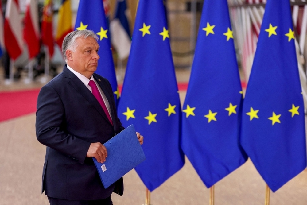 Thủ tướng Hungary: Sẽ là ảo tưởng nếu châu Âu tách khỏi năng lượng của Nga - Ảnh 1.