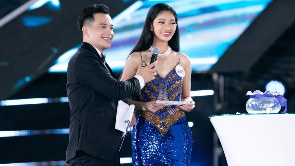 Màn ứng xử giúp Huỳnh Trần Ý Nhi trở thành Hoa hậu Thế giới Việt Nam 2023 - Ảnh 3.