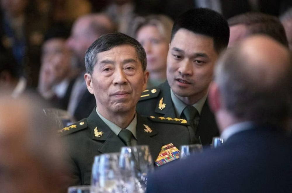 Trừng phạt Bộ trưởng Quốc phòng Trung Quốc, Mỹ nói không cản trở liên lạc hai bên - Ảnh 1.