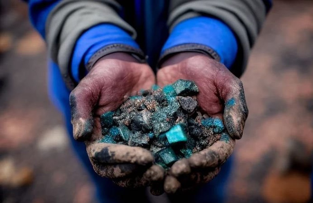Trung Quốc có kho báu ‘kim cương xanh’ khiến thế giới kiêng nể: 1 quyết định nhỏ cũng gây thiệt hại tương đương lệnh cấm vận dầu mỏ, nắm quyền sinh quyền sát toàn chuỗi cung ứng - Ảnh 4.