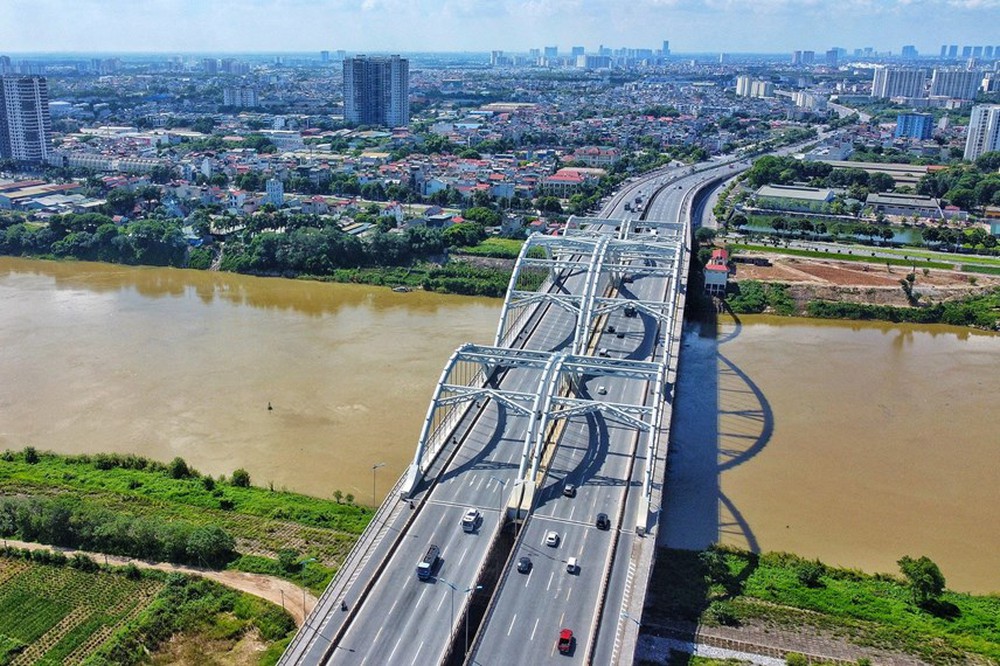 Ngắm cây cầu vòm thép vượt sông rộng nhất Việt Nam sau gần 10 năm khai thác - Ảnh 12.