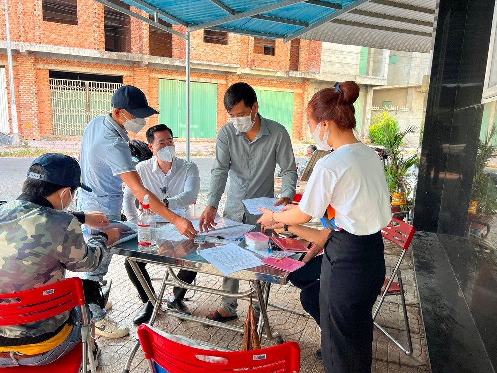 Dự báo bất ngờ về thời điểm thị trường bất động sản “tan băng”, giá đi lên - Ảnh 1.