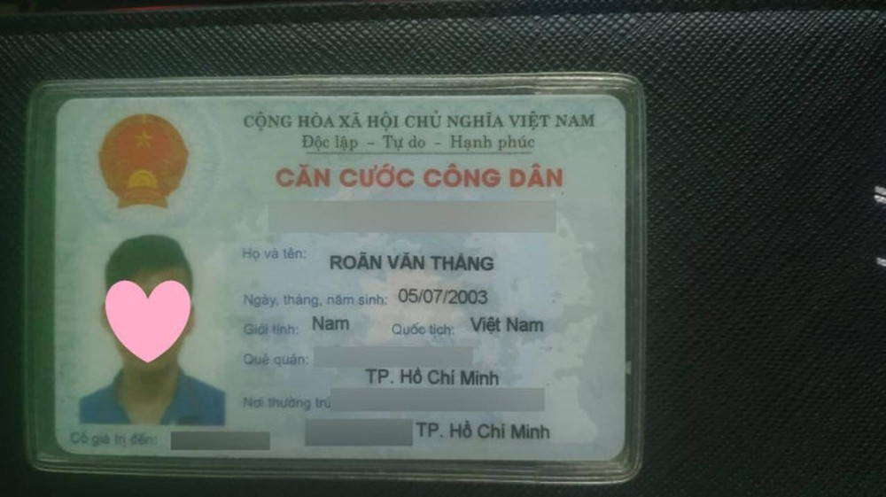 Chàng trai mang họ lạ nhất Việt Nam, 12 năm đi học sợ nhất bị gọi trả bài - Ảnh 2.