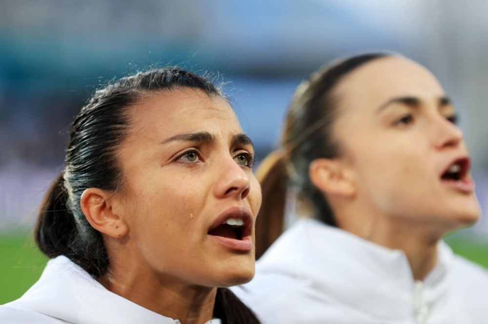 World Cup nữ 2023: Cầu thủ Costa Rica rơi nước mắt khi hát quốc ca - Ảnh 2.