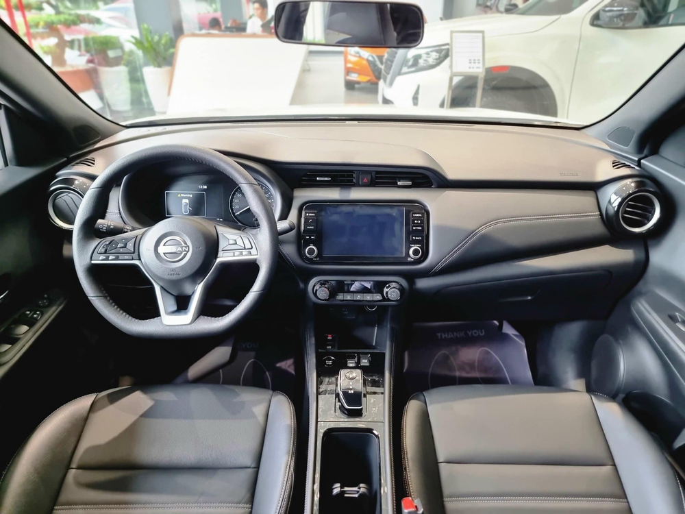 Giá Nissan Kicks chạm đáy tại Việt Nam, giảm kỷ lục 110 triệu, về ngang mức Seltos và Creta - Ảnh 3.