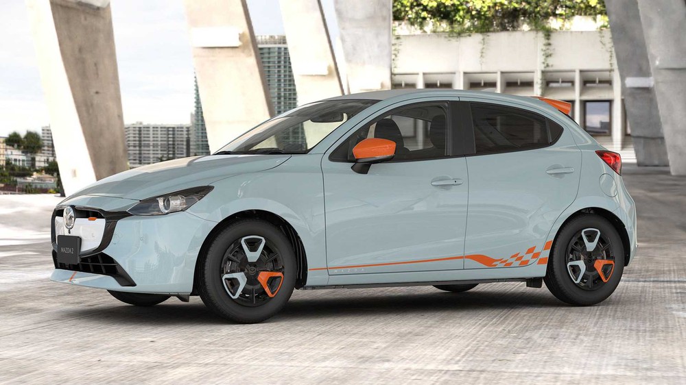 Mazda2 2024 ồ ạt về đại lý trước ngày ra mắt: Mặt kín kiểu xe điện, giá dự kiến từ 429 triệu, rẻ hơn Morning, i10 bản full - Ảnh 7.