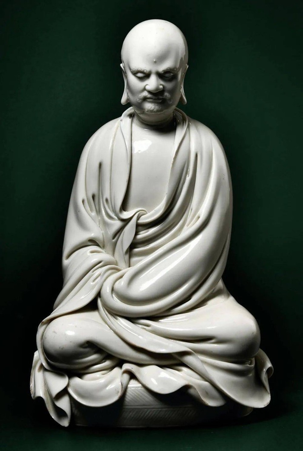 Tình cờ mua bức tượng cũ với giá 1,3 triệu đồng, người đàn ông không ngờ bán được giá gấp 30.000 lần - Ảnh 6.