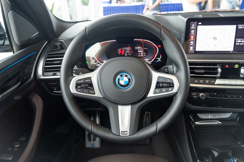 BMW iX3 ra mắt Việt Nam: Giá gần 3,5 tỷ, mạnh hơn, cao cấp hơn X3 lắp ráp, sạc 1 lần dư sức chạy TP. HCM - Nha Trang - Ảnh 12.