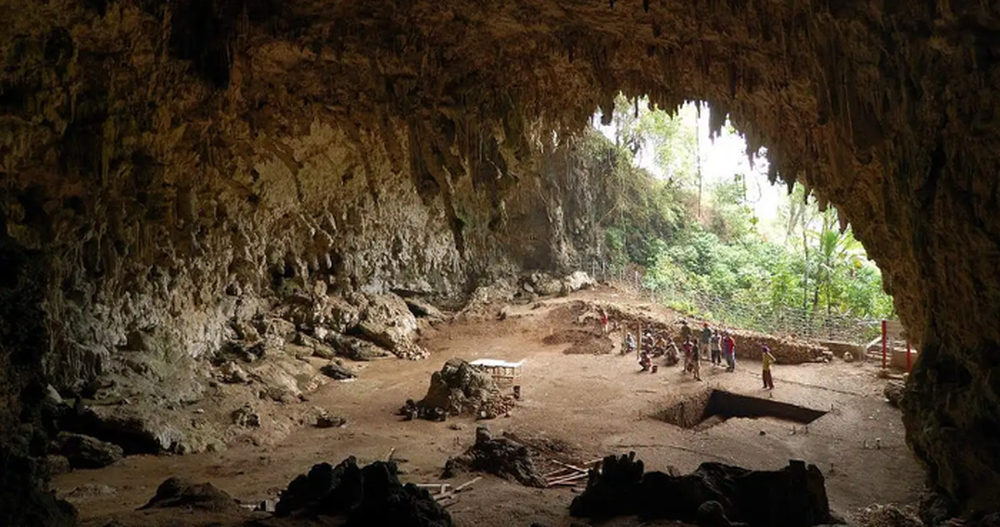 Cận cảnh nơi phát hiện vật lạ 40.000 tuổi - Ảnh 5.