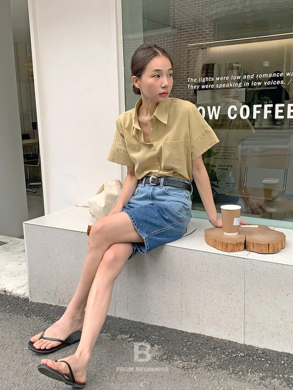 4 mẫu áo sơ mi sáng màu mà nàng công sở nên sắm