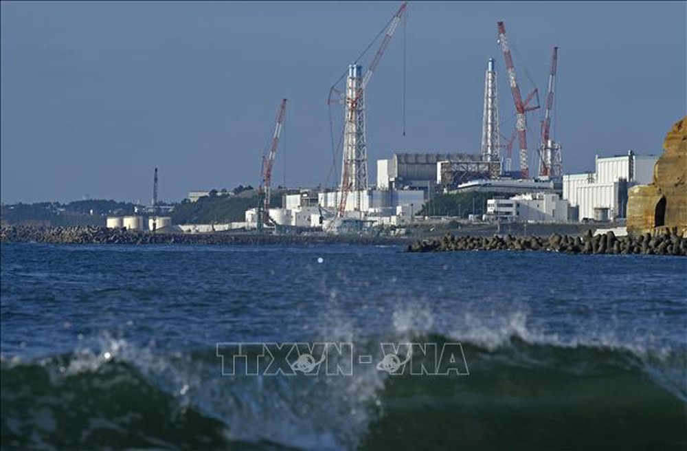 Toàn cảnh việc xả nước thải từ nhà máy Fukushima ra biển khiến láng giềng Nhật Bản bất an - Ảnh 3.