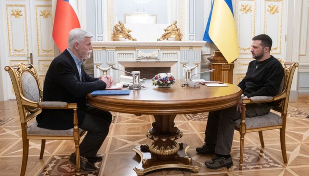 Ukraine đang tiến về phía trước, đợi tín hiệu rõ ràng từ NATO - Ảnh 1. Ukraine đang tiến về phía trước, đợi tín hiệu rõ ràng từ NATO - Ảnh 1.