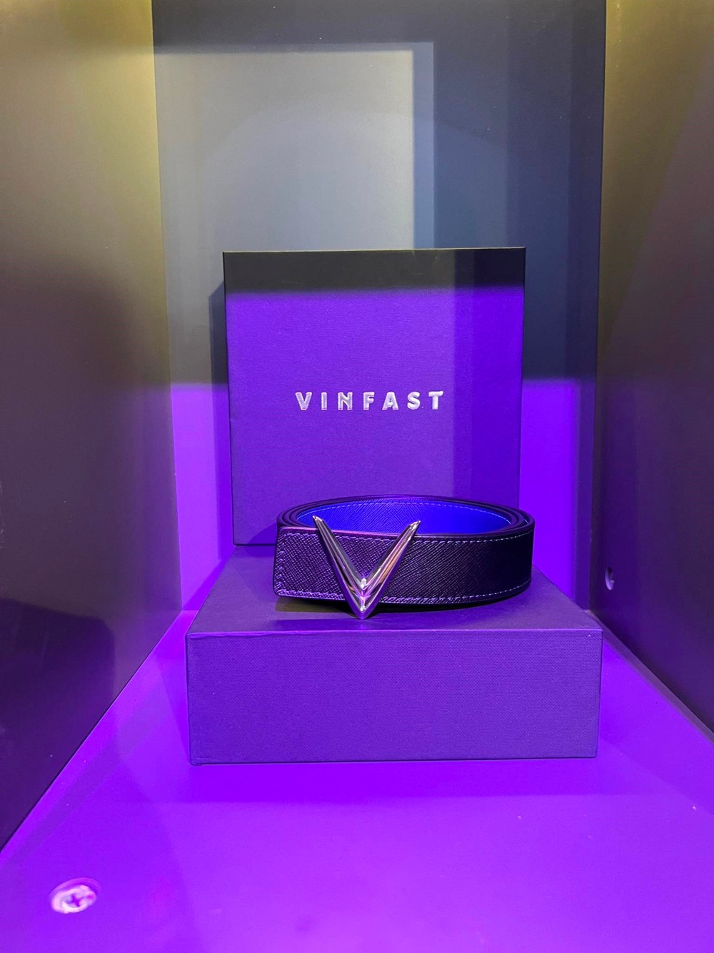 VinFast bán áo polo, mũ lưỡi trai, gối cổ, bình giữ nhiệt, gối tựa đầu… giá từ hơn 500.000 đồng