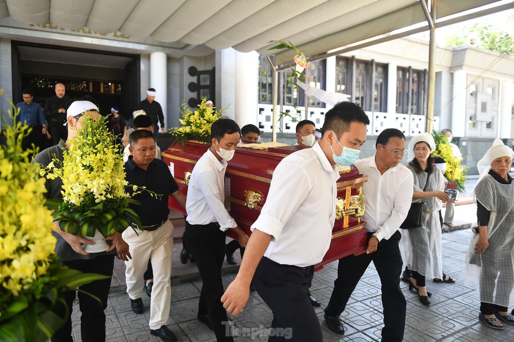Tiễn đưa đạo diễn, NSND Bùi Đình Hạc